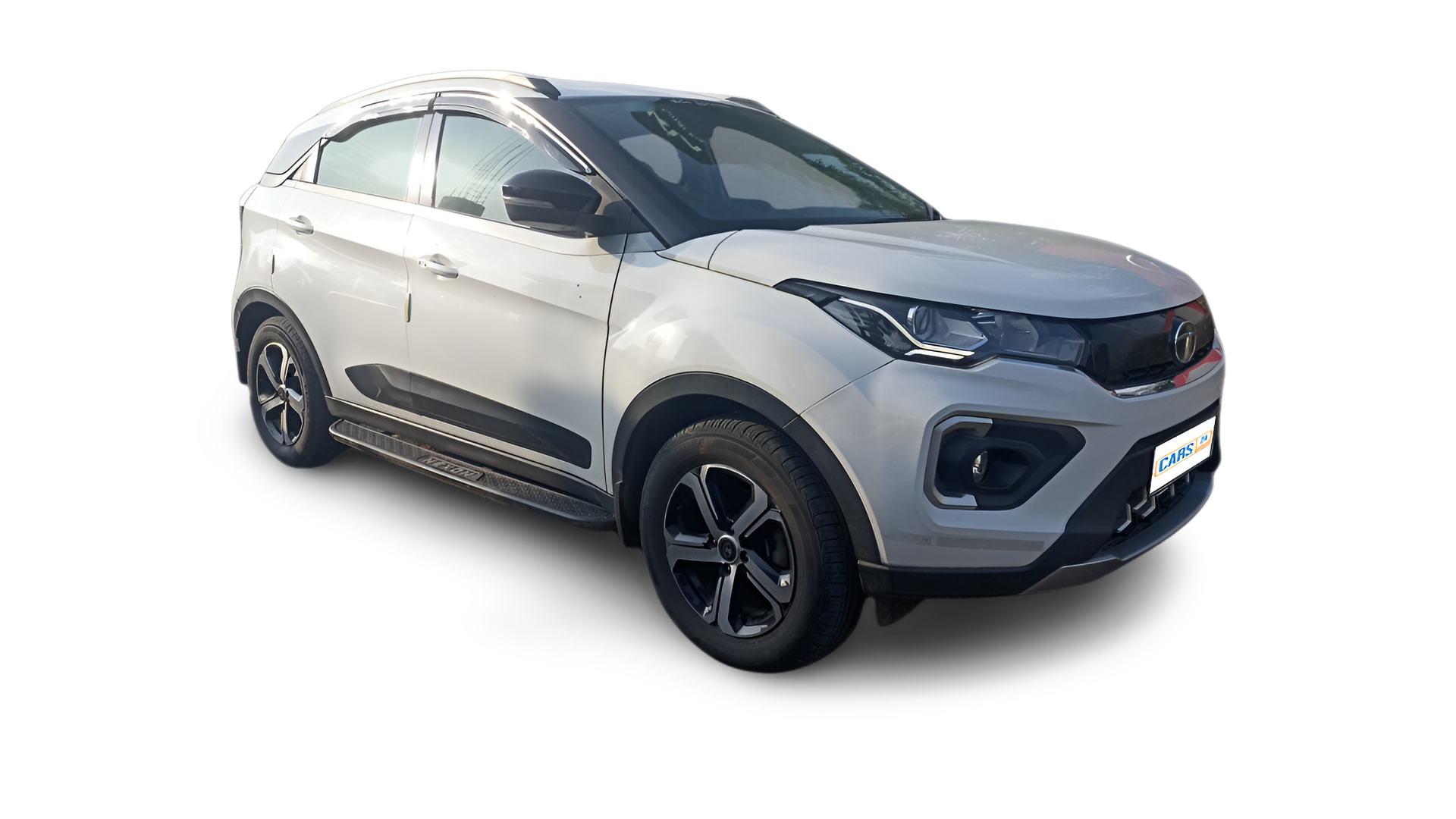 Tata NEXON-img